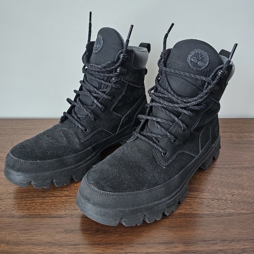 Timberland Originals Ultra Waterproof Boots men's sz8
